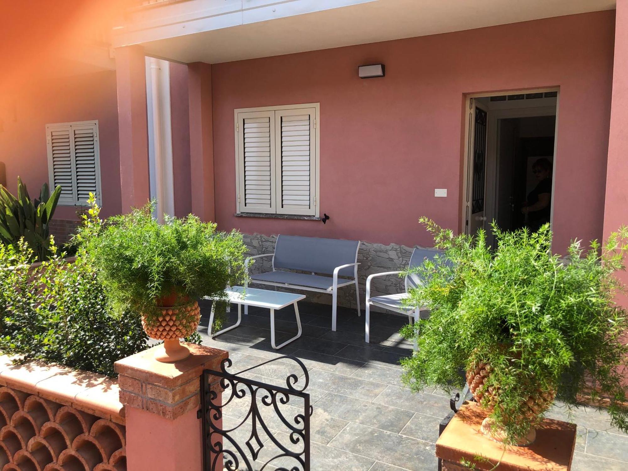 La Ginestra Hotel Джардини Наксос Екстериор снимка